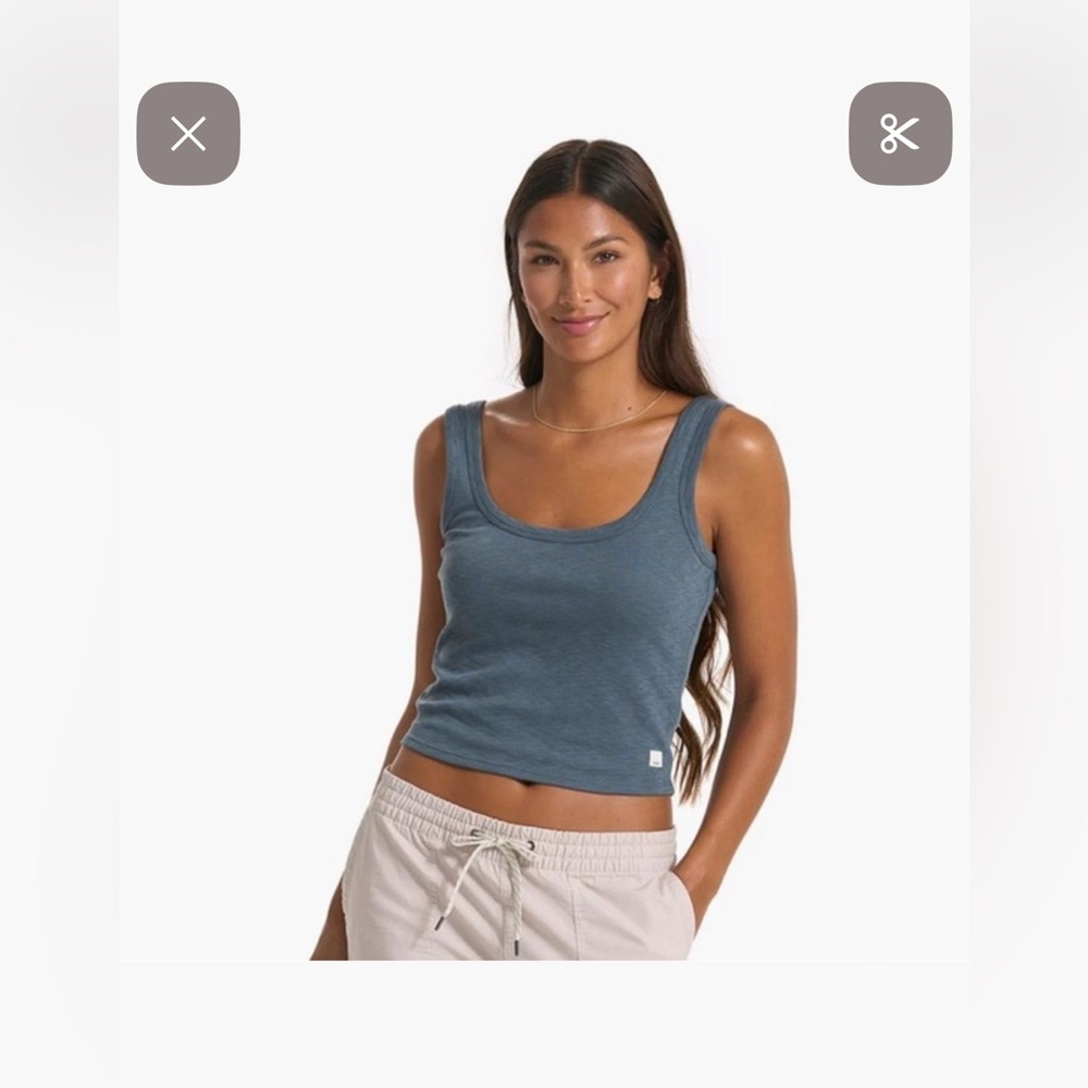 Vuori Women's Teal Tank Top